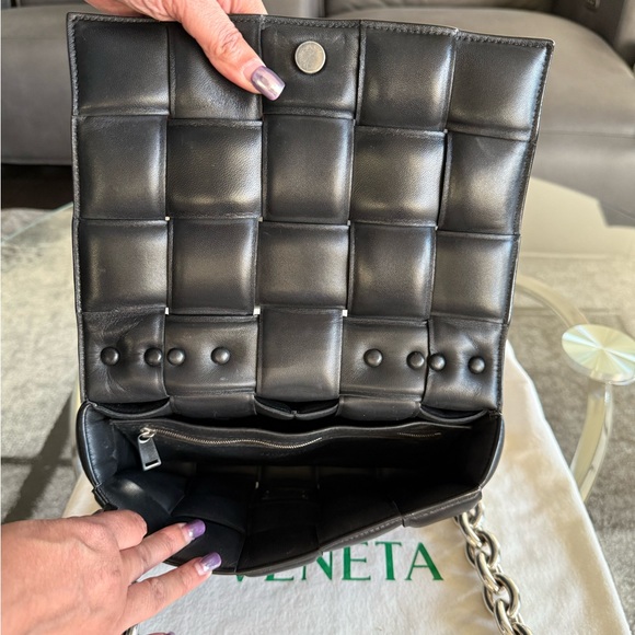 Authentic Bottega Veneta Chain Cassette Bag - Picture 9 of 10